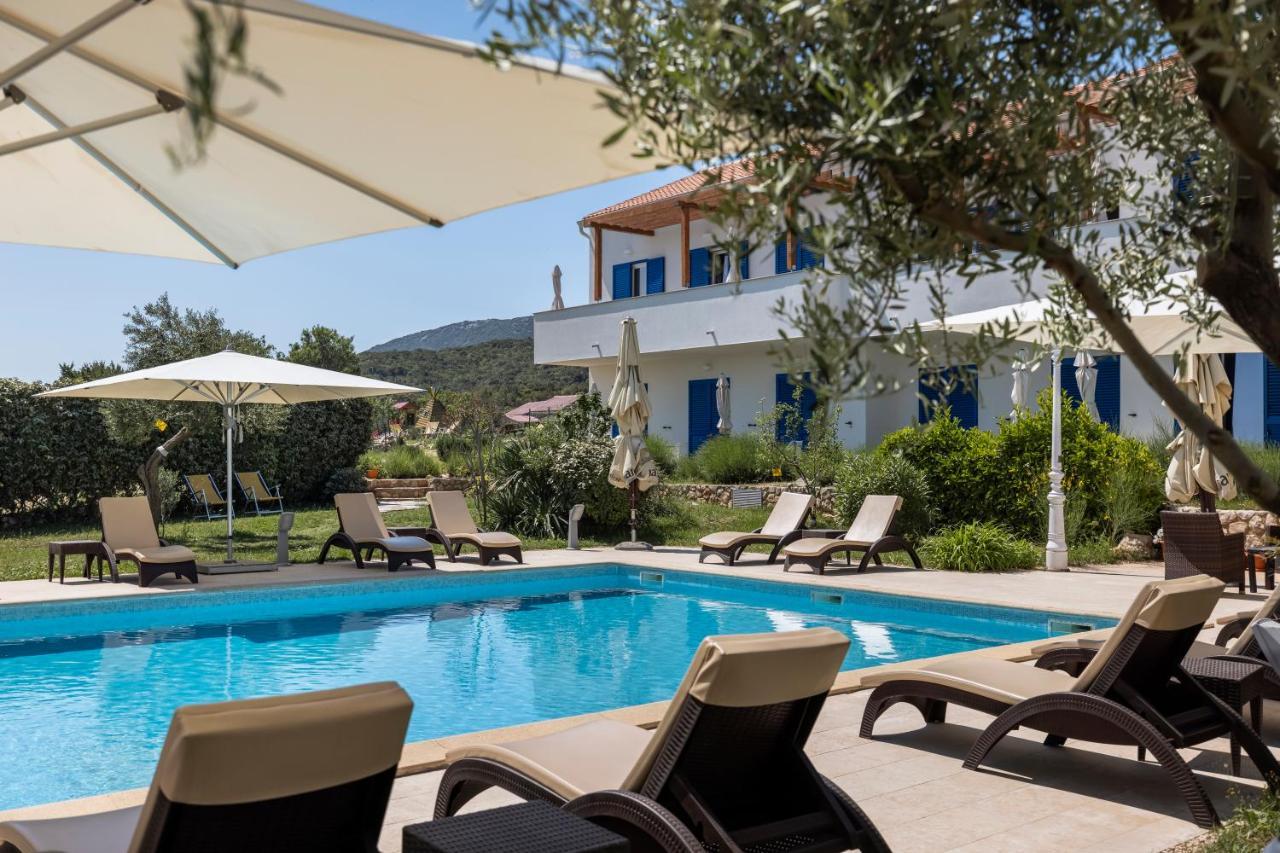 נזרין Hotel Manora מראה חיצוני תמונה