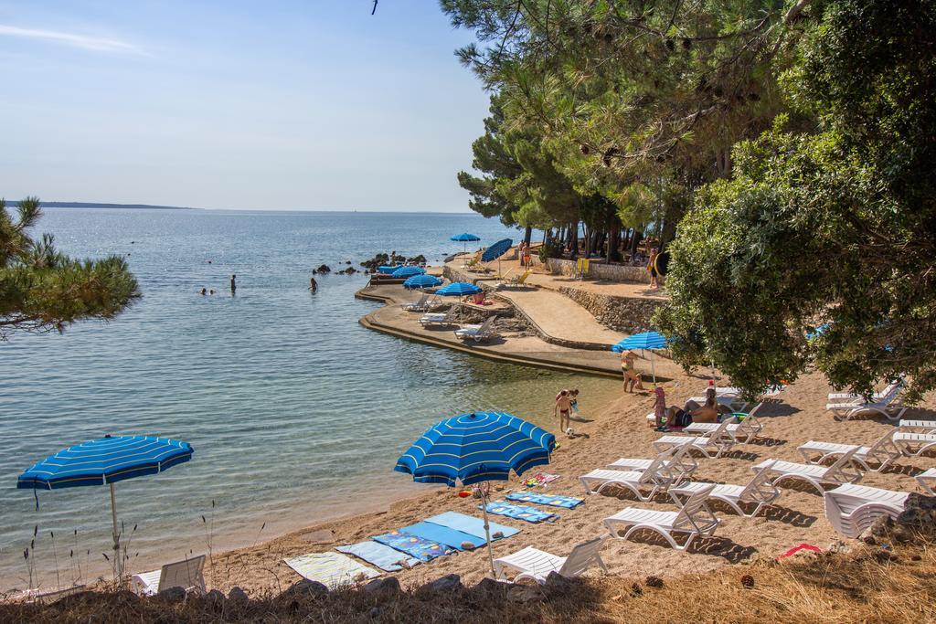 נזרין Hotel Manora מראה חיצוני תמונה